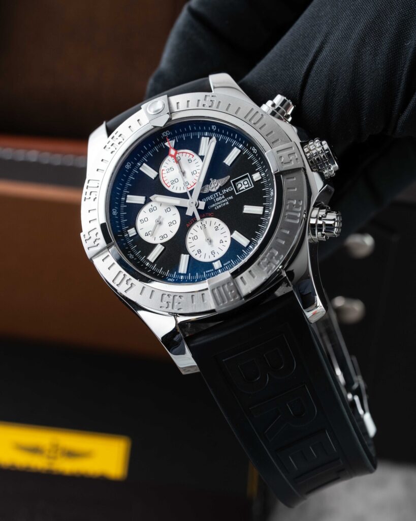 Breitling Avenger A13371 2018