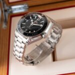 Omega Seamaster Planet Ocean 215.30.44.21.01.001 2025