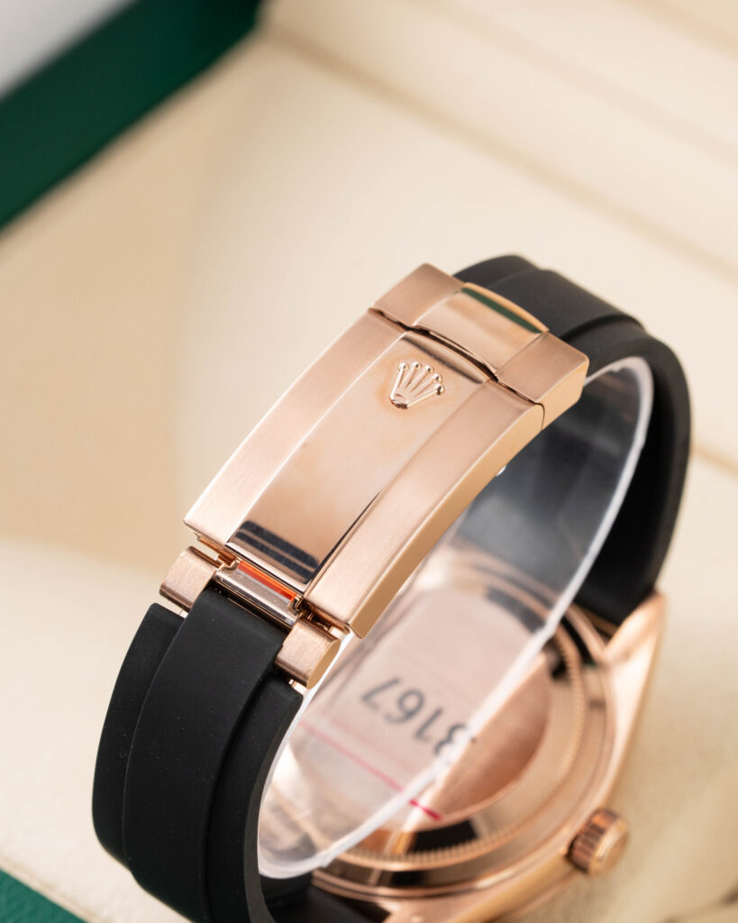 Rolex Sky-Dweller 326235 2022