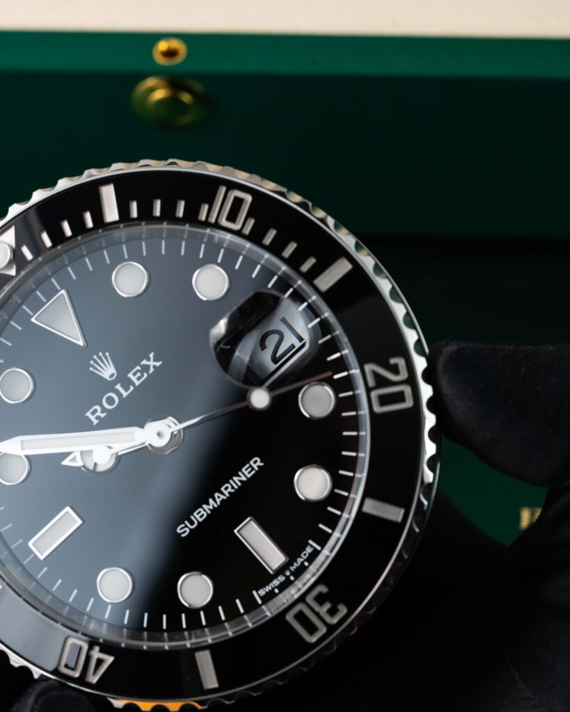 Rolex Submariner Date Desk 909010LN 2025