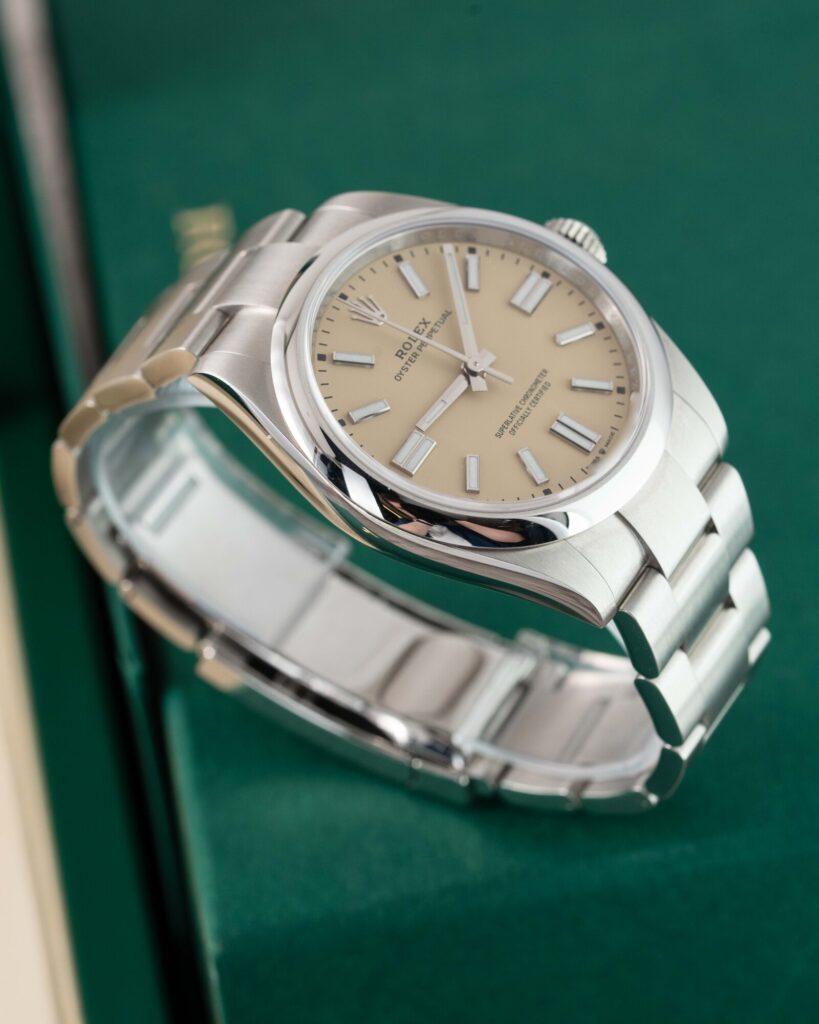 Rolex Oyster Perpetual 134300 2025