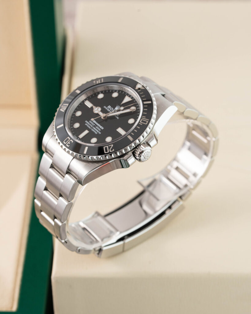 Rolex Submariner 124060 2023