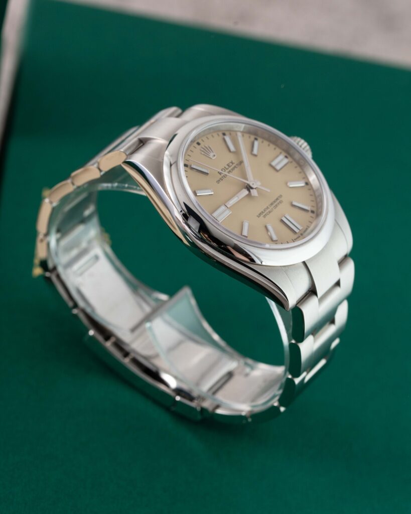 Rolex Oyster Perpetual 134300 2026