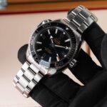 Omega Seamaster Planet Ocean 215.30.44.21.01.001 2025