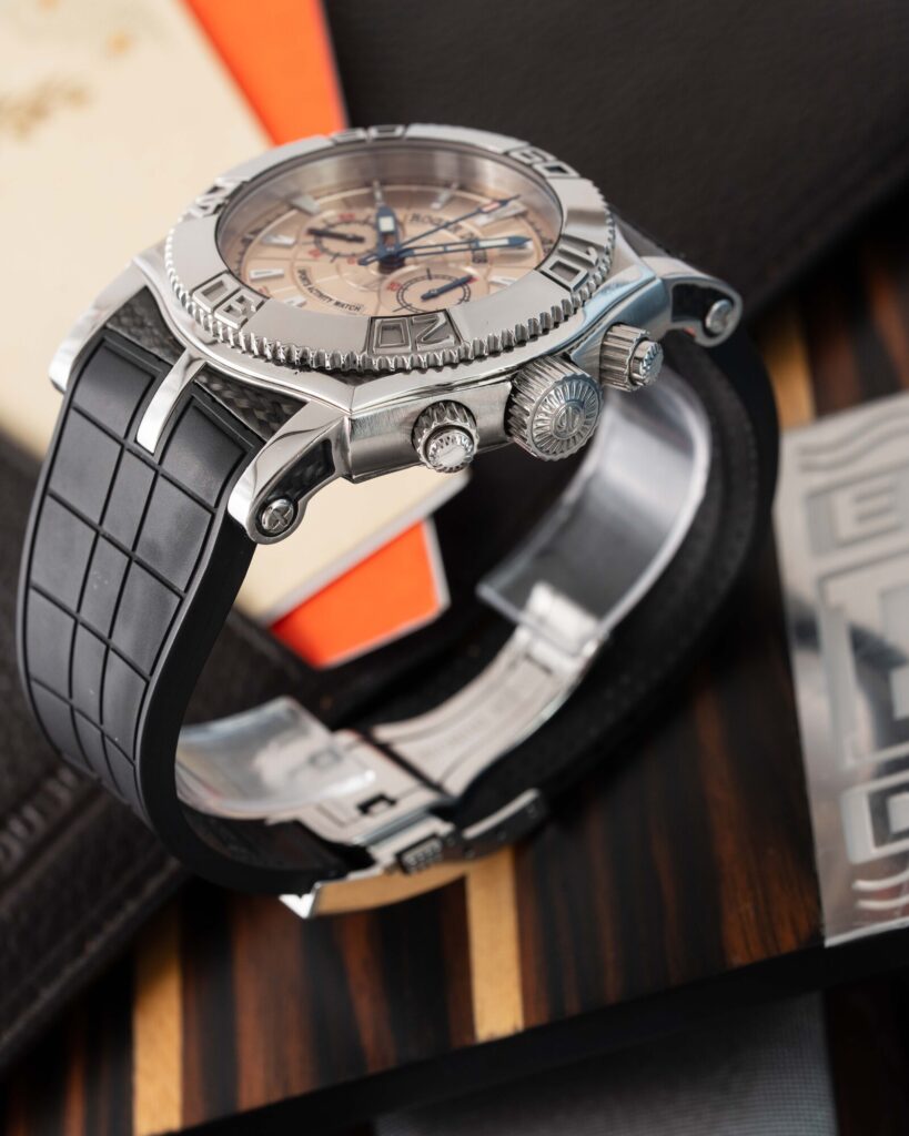 Roger Dubuis Easydiver SE46 56 9 12.53 2012
