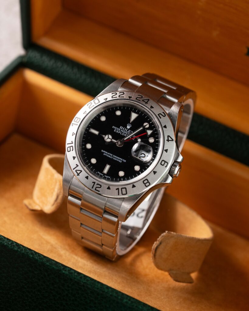Rolex Explorer II 16570 2002