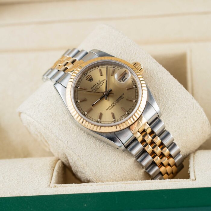c8234b9a-a1e4-4074-bd3f-9164b701e8ab.jpg