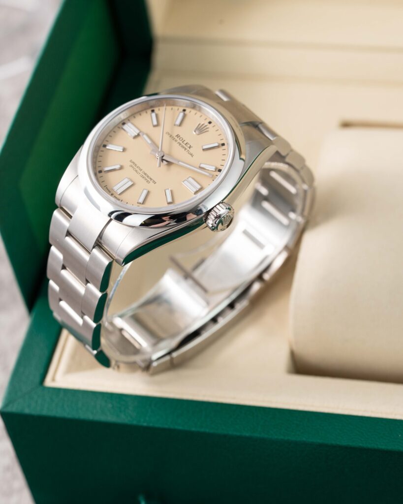 Rolex Oyster Perpetual 134300 2026