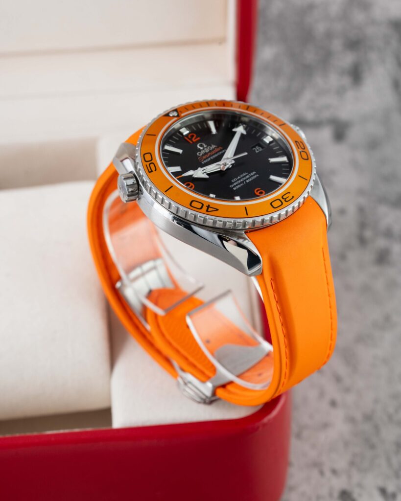 Omega Seamaster Planet Ocean 2208.50.00