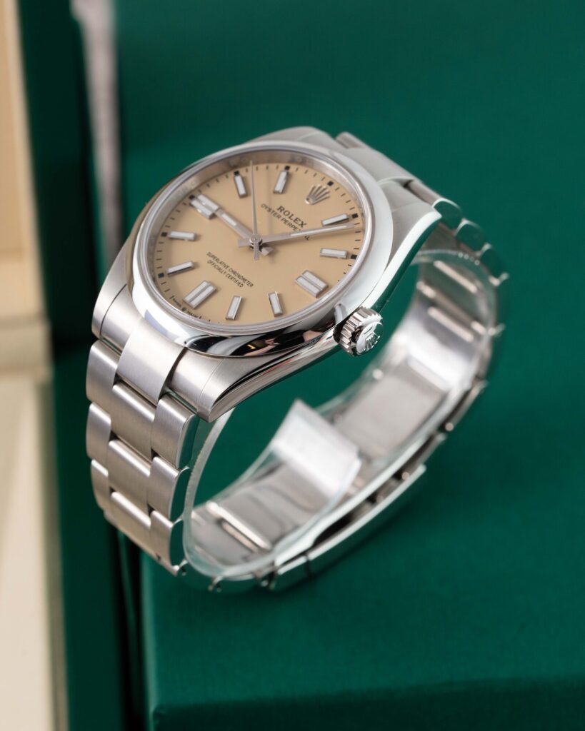 Rolex Oyster Perpetual 134300 2026