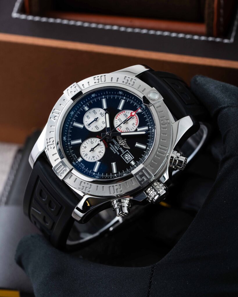 Breitling Avenger A13371 2018