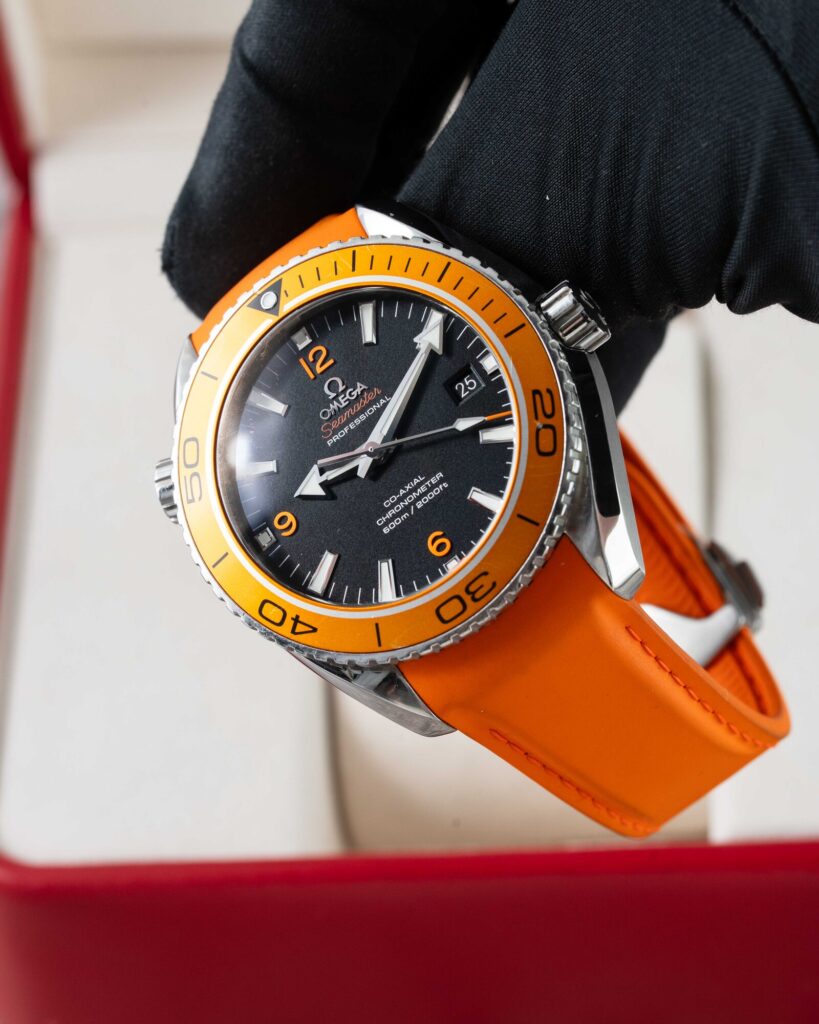 Omega Seamaster Planet Ocean 2208.50.00