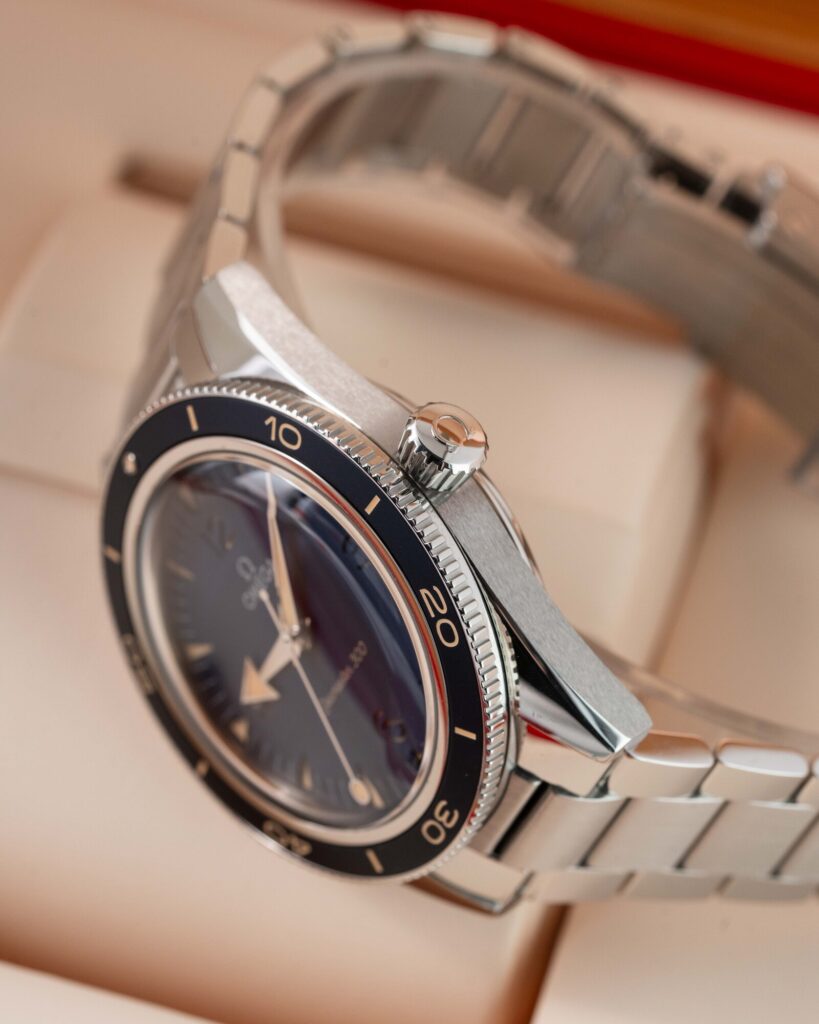 Omega Seamaster 300 234.30.41.21.03.001 2021