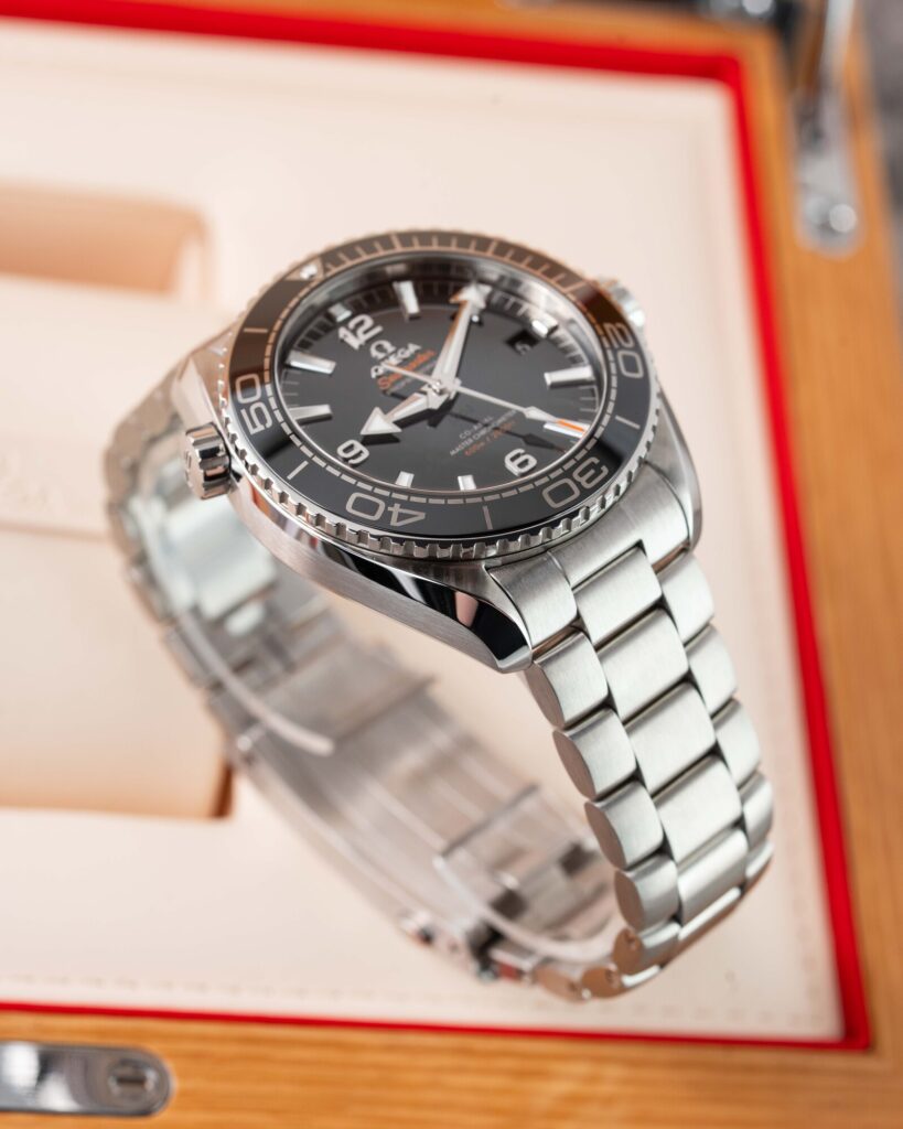 Omega Seamaster 215.30.44.21.01.001 2025