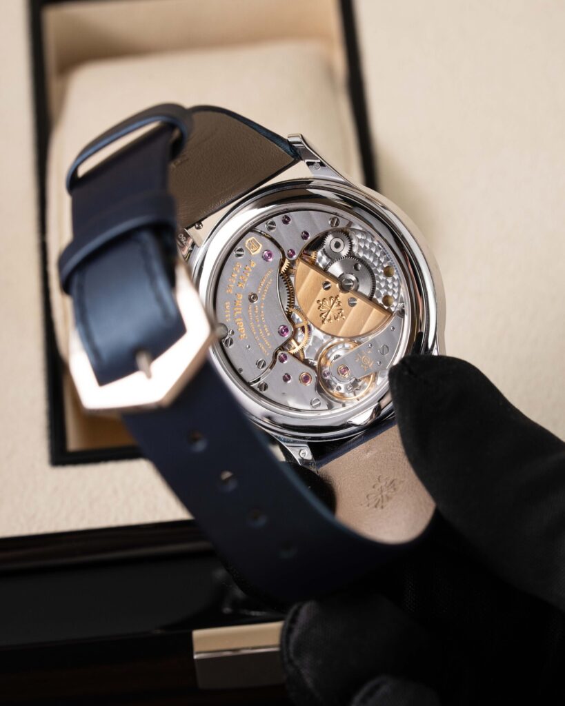 Patek Philippe Calatrava 4997/200G-001 2023