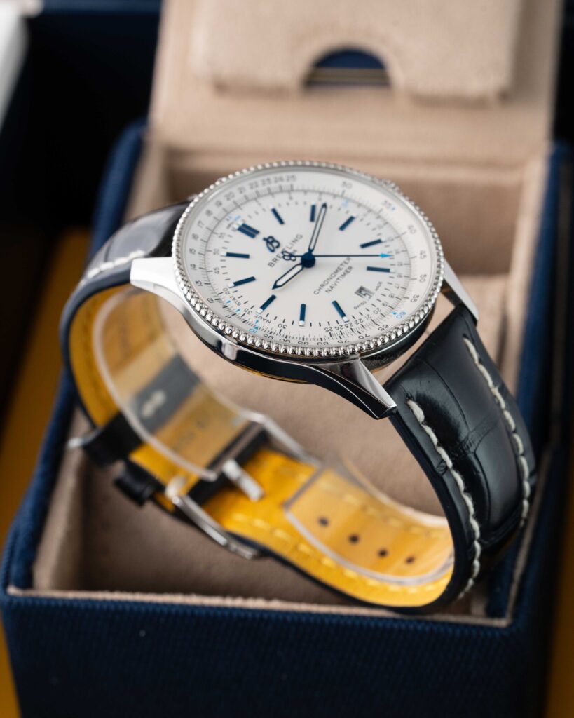 Breitling Navitimer A17326 2021