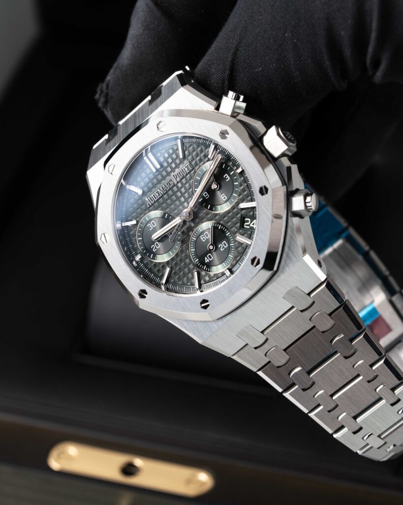 Audemars Piguet Royal Oak Chrono 26240ST.OO.1320ST.04 2025