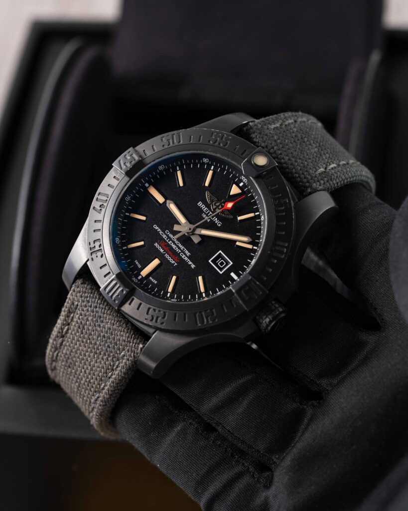 Breitling Avenger Blackbird V1731010 2014