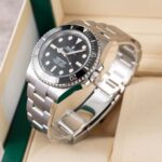 Rolex Submariner 124060 2022