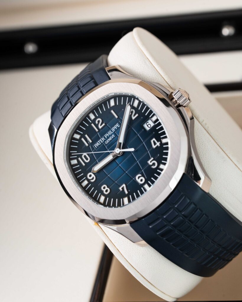 Patek Philippe Aquanaut 5168G-001 2024