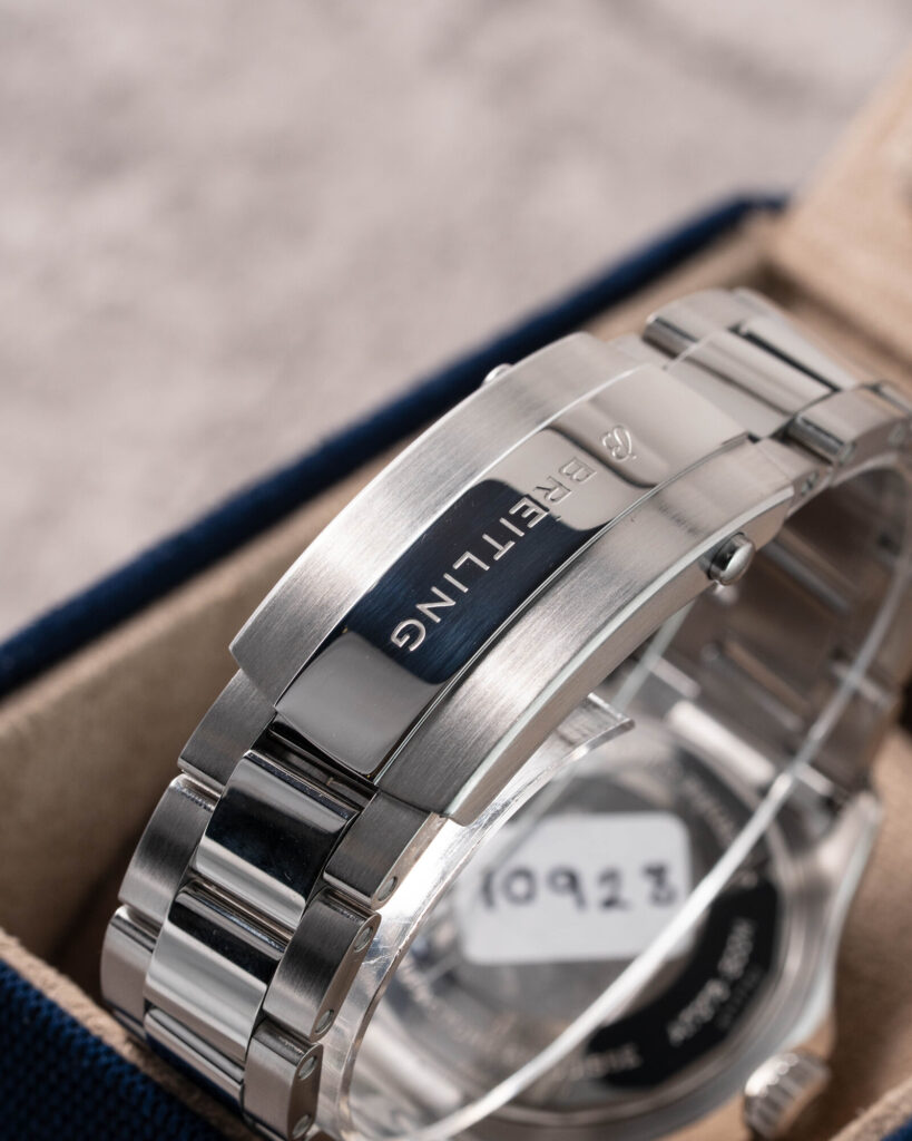 Breitling Superocean A17375 2022