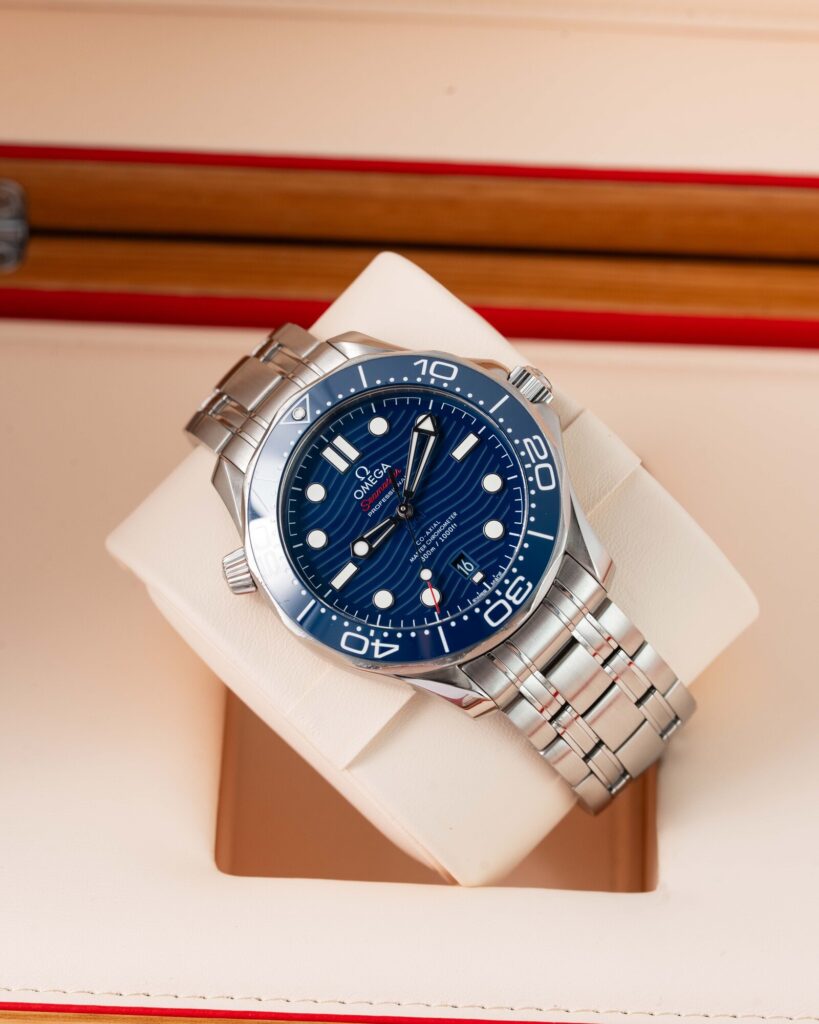Omega Seamaster 300M 210.30.42.20.03.001 2021
