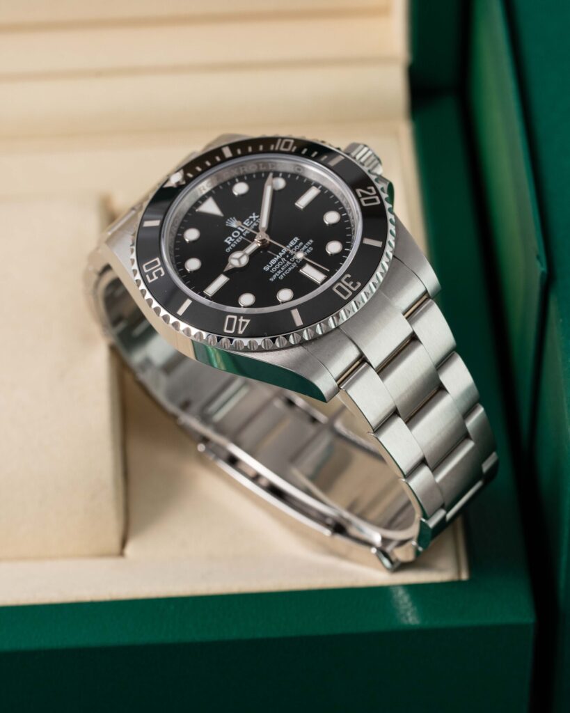 Rolex Submariner 124060 2025