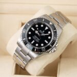 Rolex Submariner 124060 2024