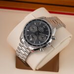 Omega Speedmaster 324.30.38.50.06.001 2020