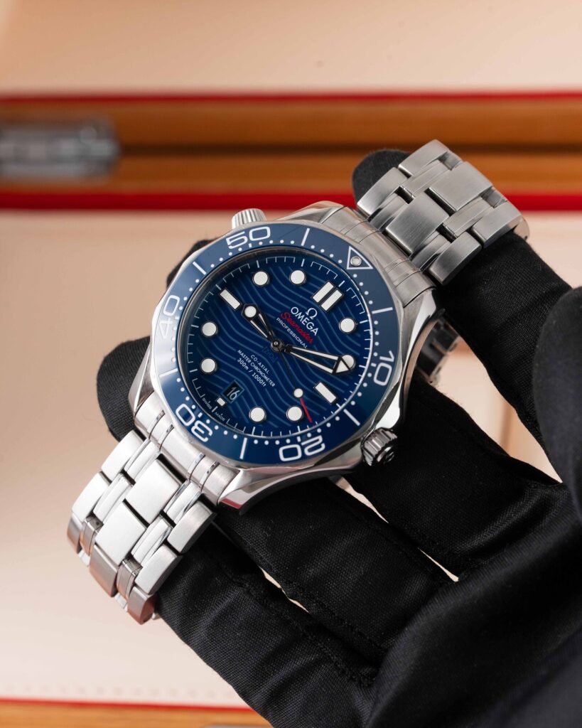 Omega Seamaster 300M 210.30.42.20.03.001 2021