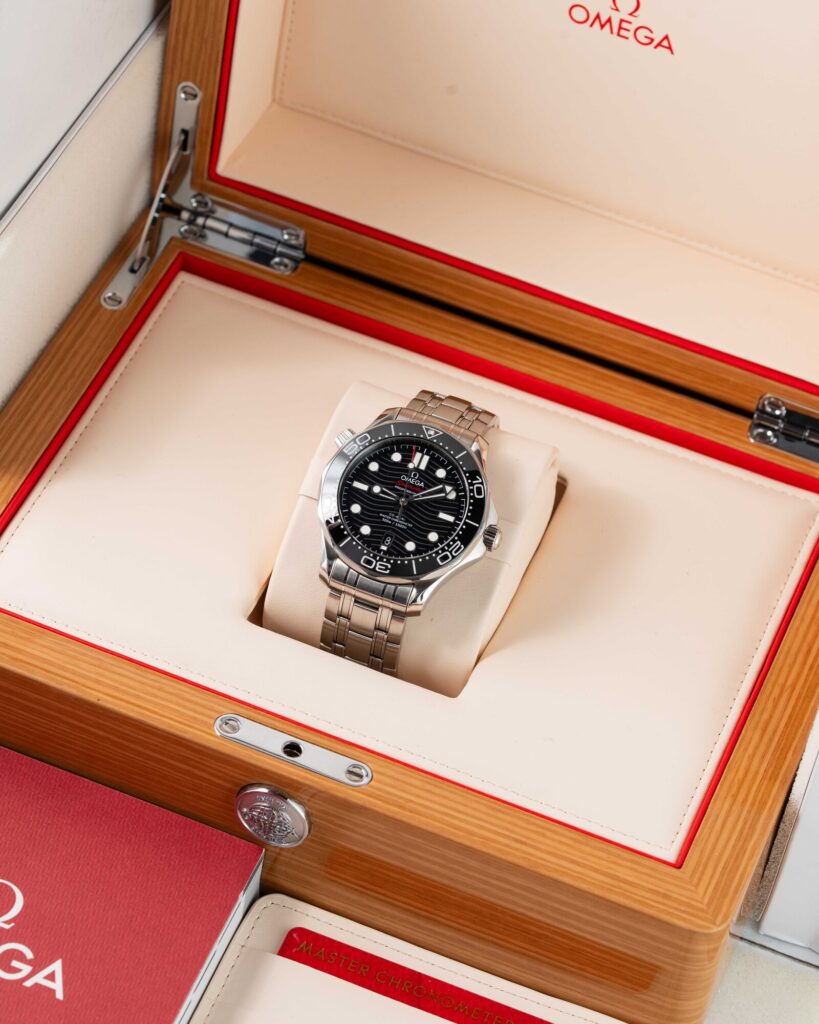 Omega Seamaster 300M 210.30.42.20.01.001 2020