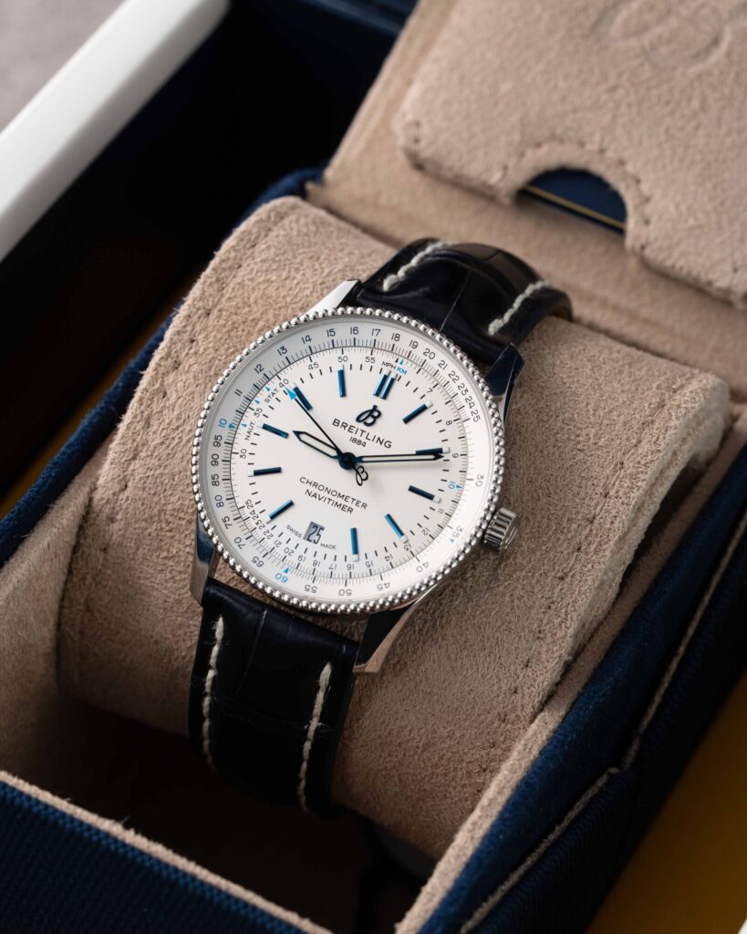 Breitling Navitimer A17326 2021