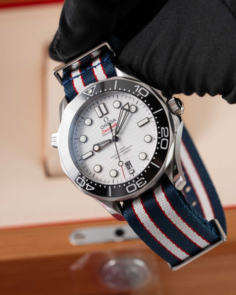 Omega Seamaster 300 210.32.42.20.04.001 2022