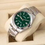 Rolex Oyster Perpetual 124300 2020