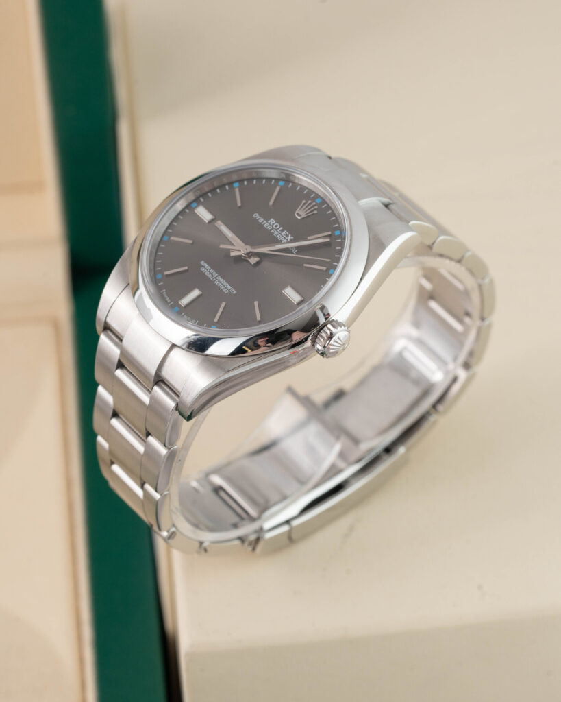 Rolex Oyster Perpetual 114300 2020