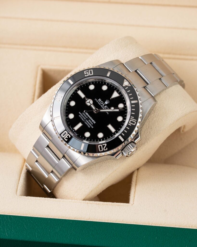 Rolex Submariner 124060 2022