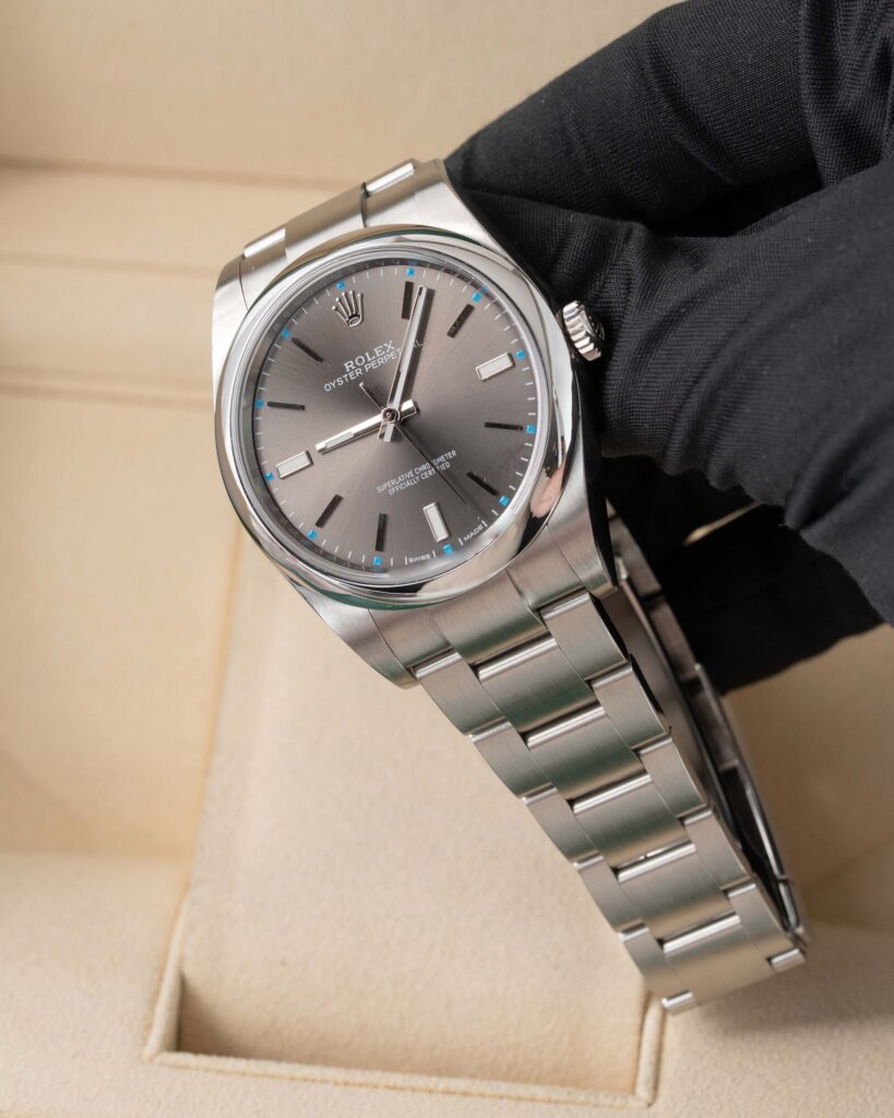 Rolex Oyster Perpetual 114300 2020