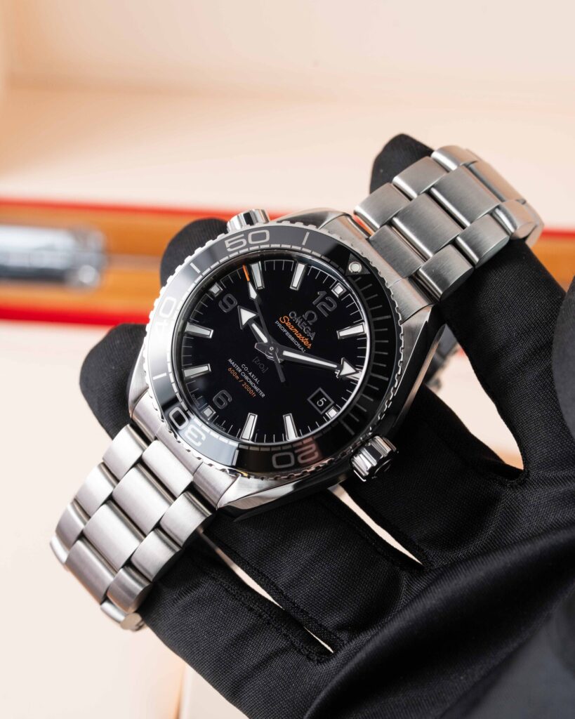 Omega Seamaster 215.30.44.21.01.001 2025