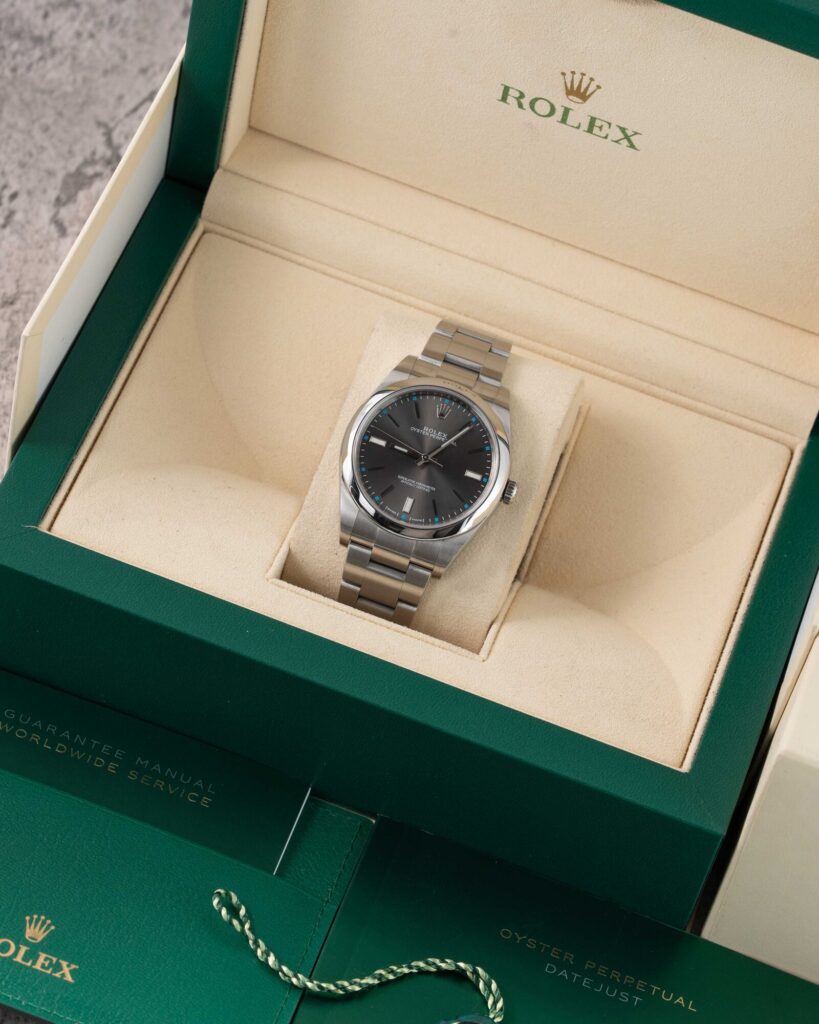 Rolex Oyster Perpetual 114300 2020