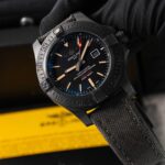 Breitling Avenger Blackbird V1731010 2014