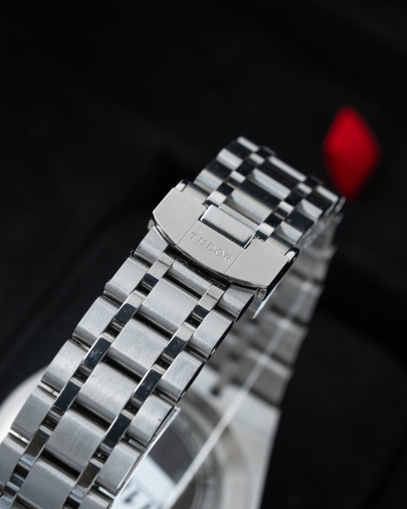 Tudor Royal 28600 2023