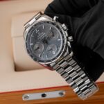 Omega Speedmaster 324.30.38.50.06.001 2020