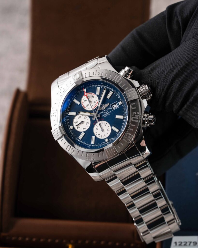 Breitling Super Avenger II A13371111C1A1 2019