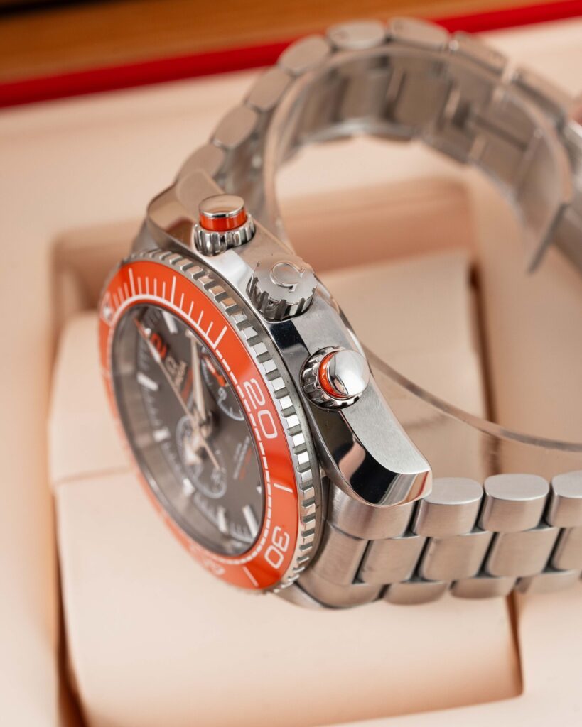 Omega Seamaster Planet Ocean Chronograph 215.30.46.51.99.001 2021