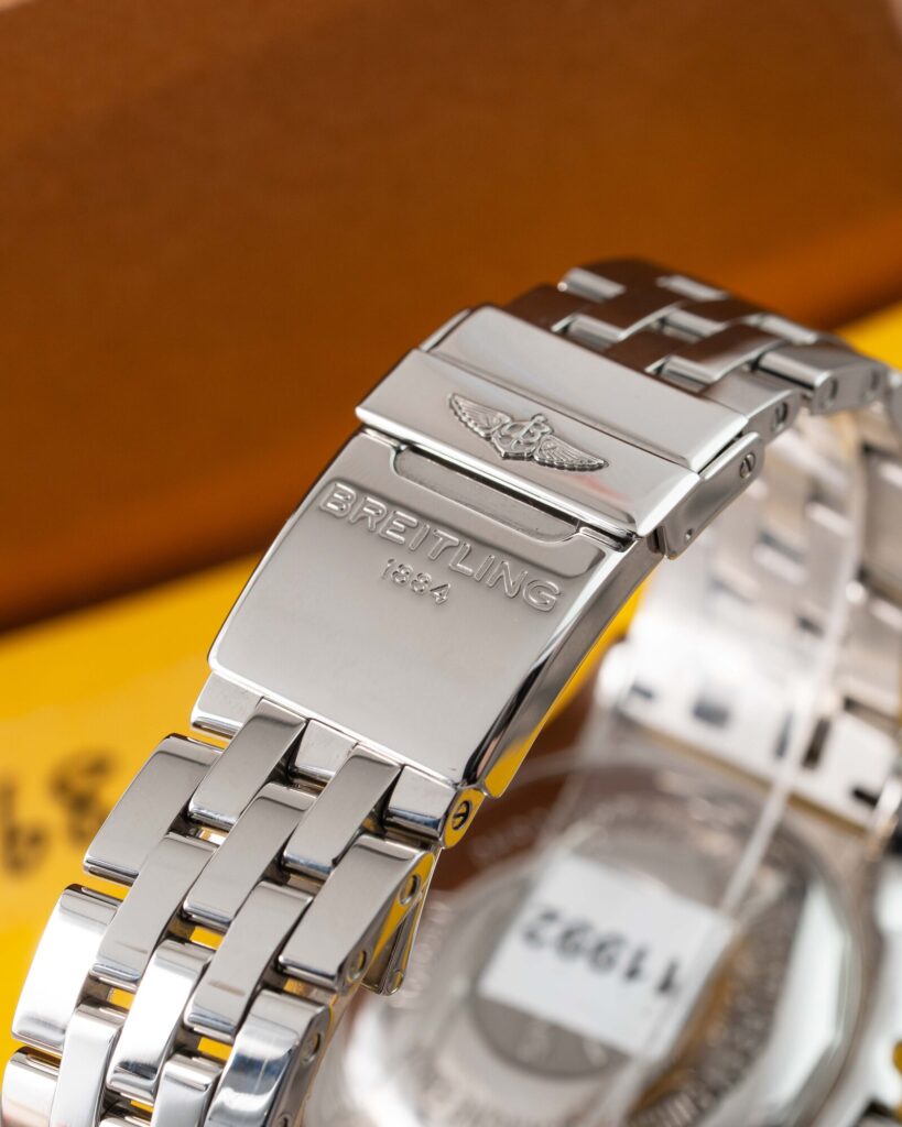 Breitling Chronomat 44 AB0110 2010