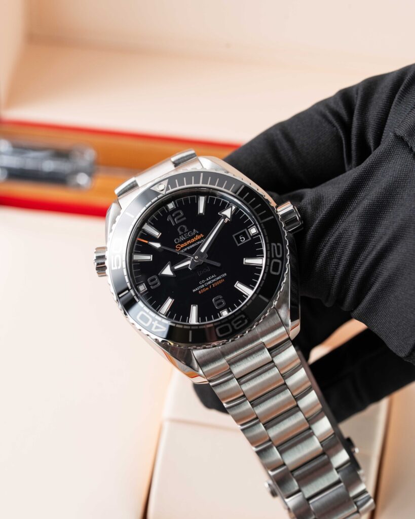 Omega Seamaster 215.30.44.21.01.001 2025