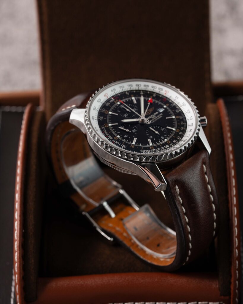 Breitling Navitimer World A2432212 2016