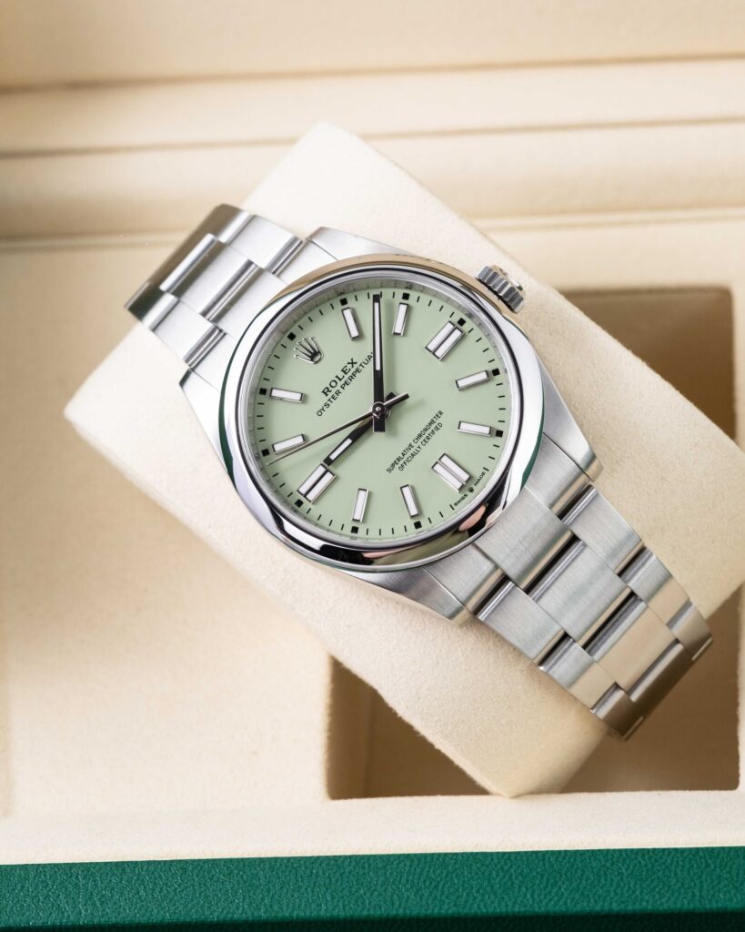 Rolex Oyster Perpetual 134300 2026