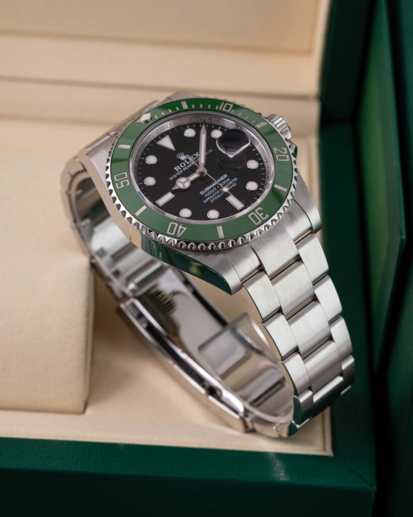 Rolex Submariner 126610LV 2025
