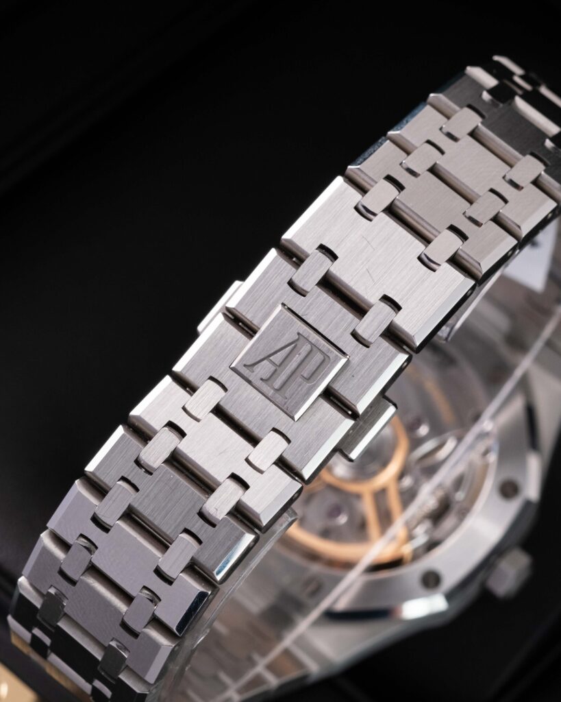 Audemars Piguet Royal Oak  15500ST.OO.1220ST.01 2021